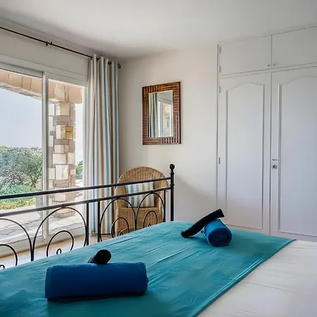 La Vigerie Luxury Sea View Villa *