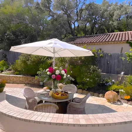 La Vigerie Luxury Sea View Villa *